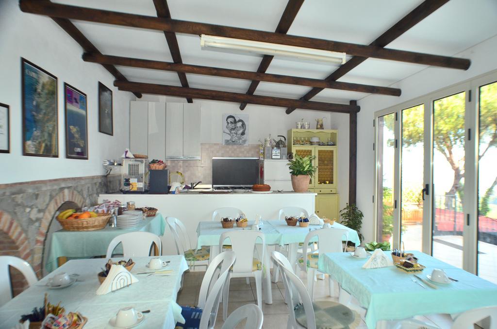 Le Ginestre Di Capri Bb & Holiday House Анакапри Екстериор снимка