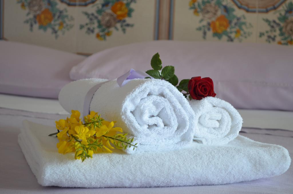 Le Ginestre Di Capri Bb & Holiday House Анакапри Екстериор снимка