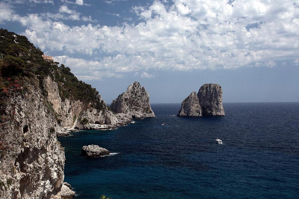 Le Ginestre Di Capri Bb & Holiday House Анакапри Екстериор снимка